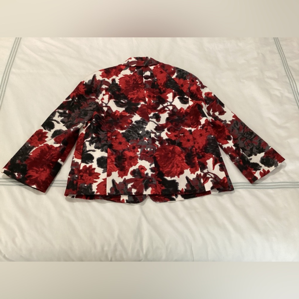Floral Talbots blazer - Picture 3 of 7